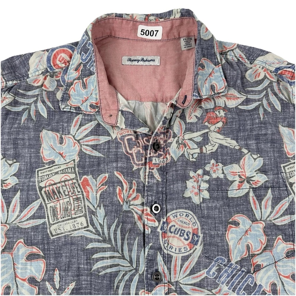 Rare Tommy Bahama Chicago Cubs Hawaiian Shirt Men's XL‎ World Series AOP Print